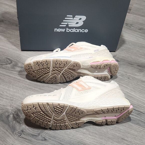NIB New Balance 1906R Ortholite Gender Neutral Sea Salt/Angora Sneakers - Picture 5 of 10